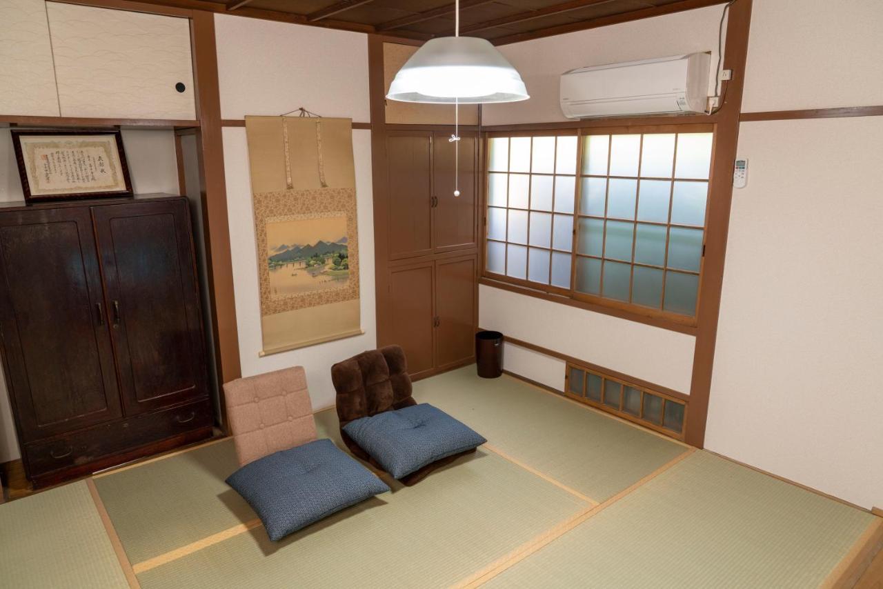 【箱根湯本】日本家屋・箱根湯本駅から徒歩15分、芸者教師の家 Hakone Luaran gambar